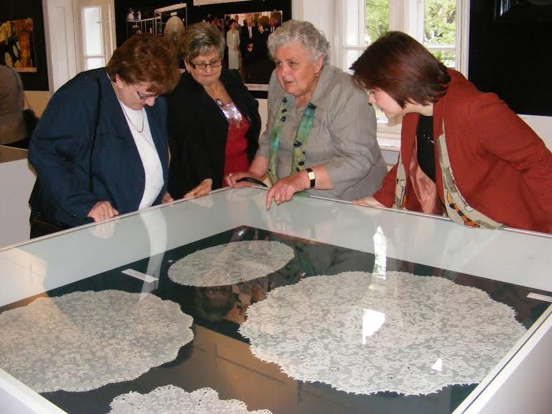 Csipke: fesztivál és könyvbemutató