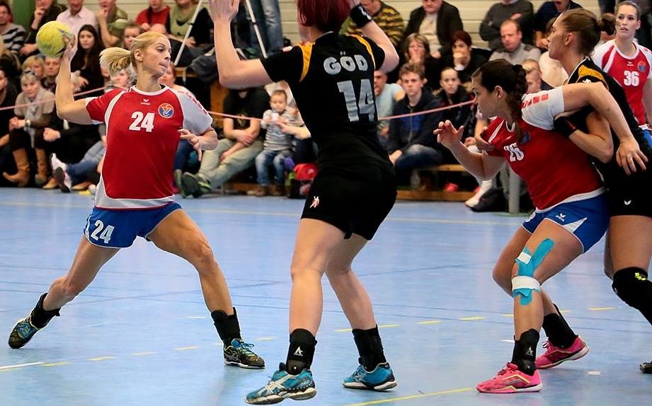 (►) Szabina csodagólja