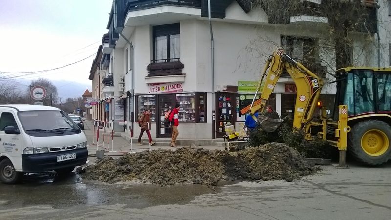 Csőtörés miatt nincs ivóvíz