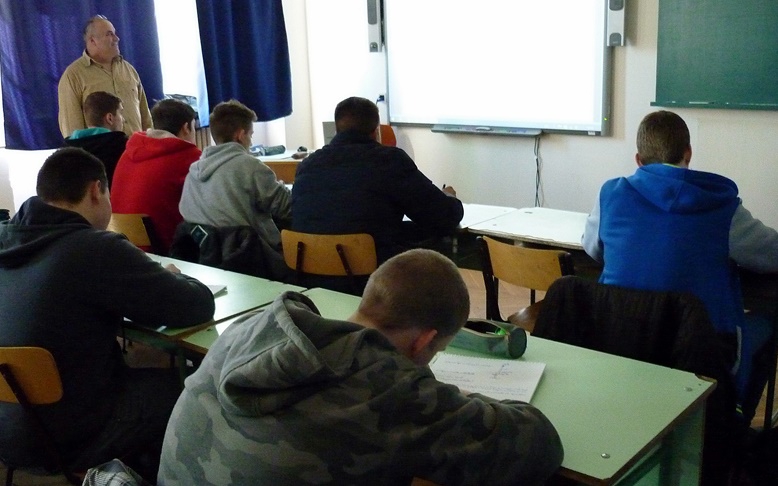 (►)Eredményes a segítő hálózat