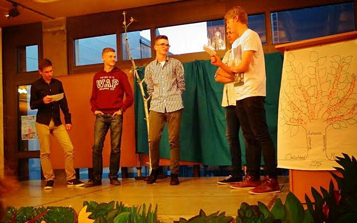 Hídépítés Kronachban 