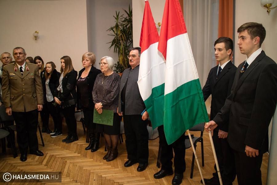 A doni elesettekre emlékeztek (galéria)