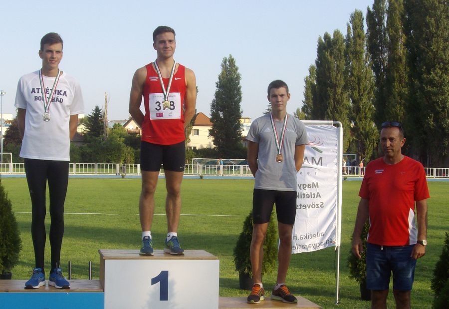 Liga győztes halasi atléta