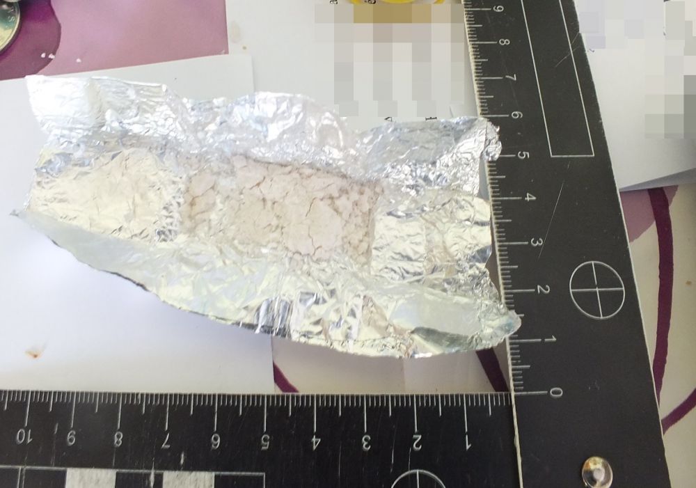 (►) Otthonában árulta a drogot a majsai pár