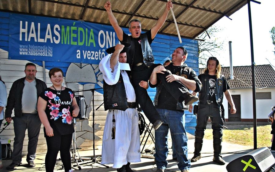 Gulyásfeszt, népünnepély