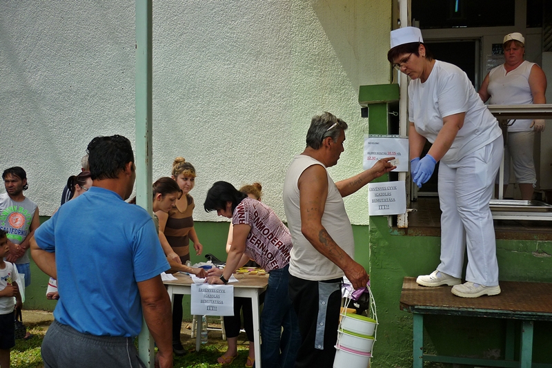 Nyári ebéd a Lomb utcából