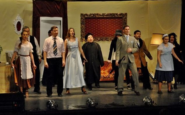 (►) Egy csók és más semmi…