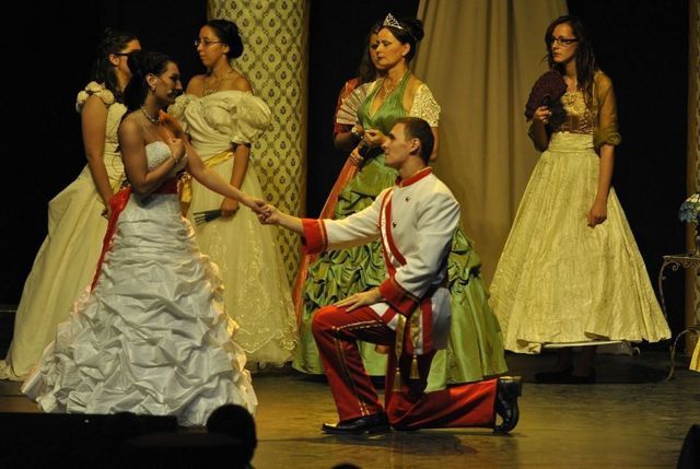 Sissy története Halas főterén