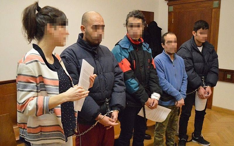 A migráció jelentősen megterheli a bíróságokat is