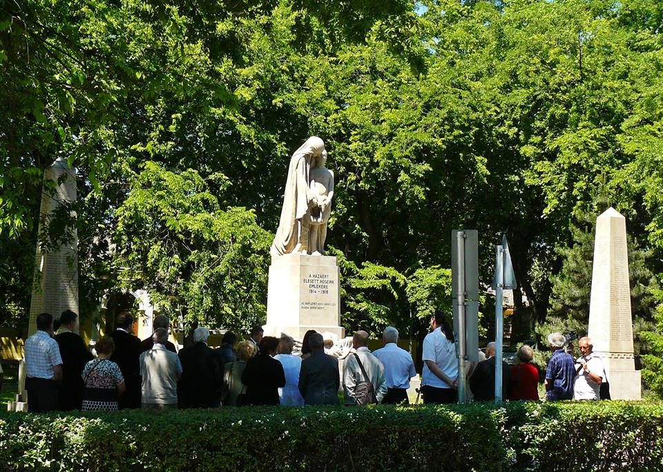 A hősökre emlékeztek