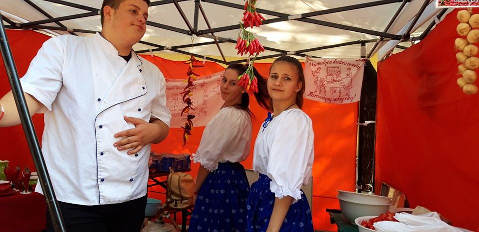 Különdíjas váris főzőcsapat