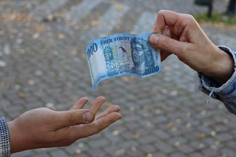 Vigyázzon, nagy valószínűséggel átverés!