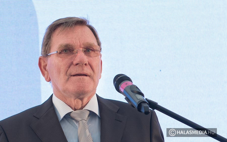 KFC a II. osztályban: nyilatkoztak a vezetők