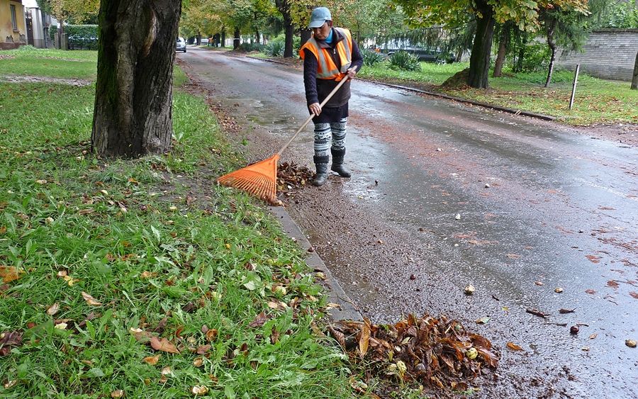 Söpörjék, hogy lefolyjon!