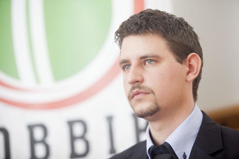 „A Fidesznek fontosabb a saját biznisze, mint a haza védelme