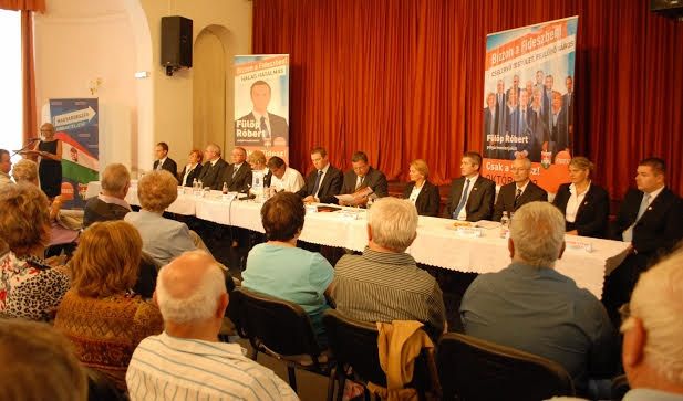 Bemutatta képviselőjelöltjeit a Fidesz