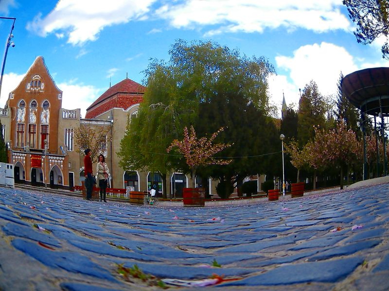 Heteken belül kezdődhet a városközpont felújítása