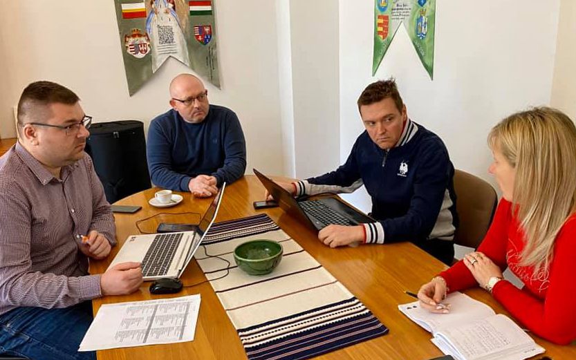 Városvezetői döntések a járványmegelőzés érdekében