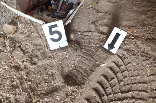 István, a láncfűrészes