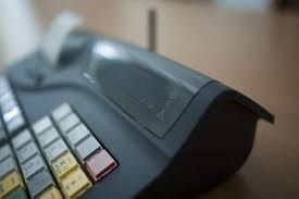 Cáfol a pénztárgép-szállító