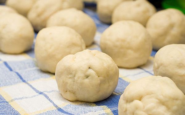 ... és még gombócjóslás is lesz!