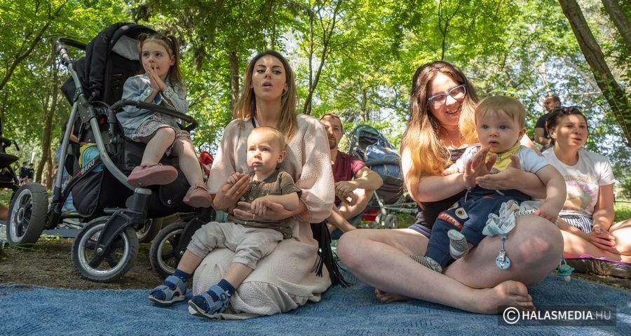 Vasárnap irány a Csetényi Élménypark!