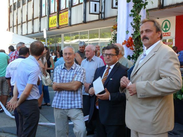 Gyovai István és Bányai Gábor köszöntötte a jelenlévőket