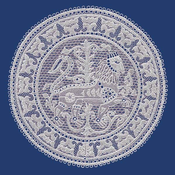 Szégyenkő, vasút, csipke - kerek évfordulóink 2017-ben