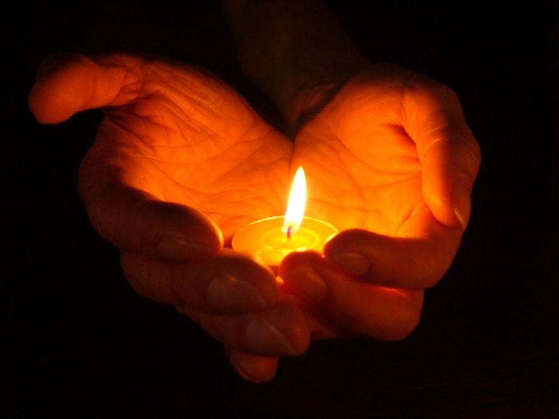 Elhunyt Sándor atya