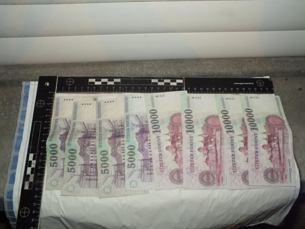 Hamis pénzért igazi autót vett