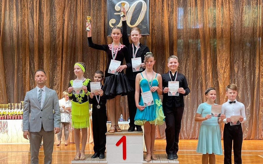 Stúdiós érmek, értékes helyezések kíséretében