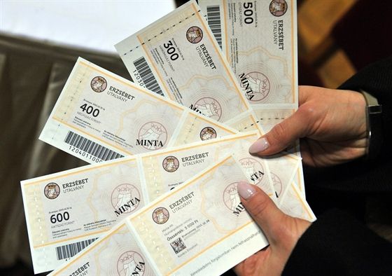 Gyermekvédelmi utalványosztás