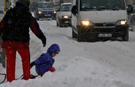 Rendkívüli havazásra figyelmeztet a Közút