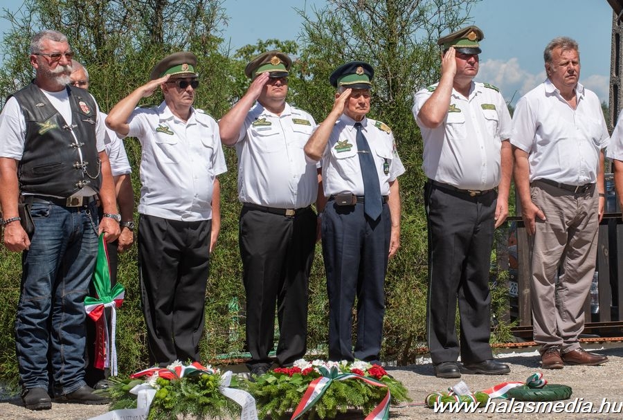 Emlékeztek, méltósággal ünnepeltek a határőrök (galéria)