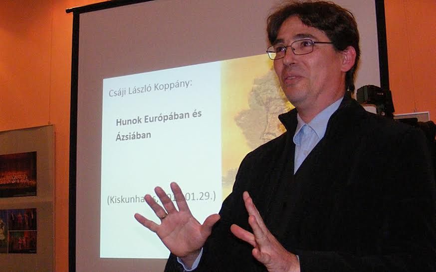 Sok van, mi összeköt