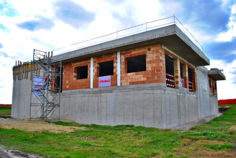 Minden ütemterv szerint halad