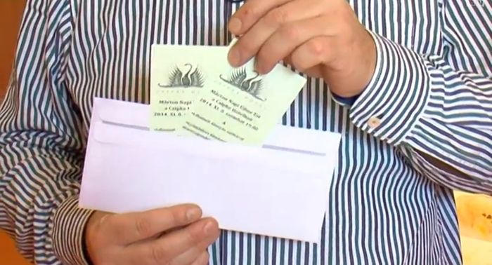 Kié lesz a kétszemélyes vacsora?