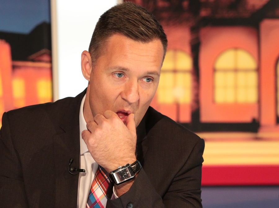 Jekő nem lesz képviselő (videó)