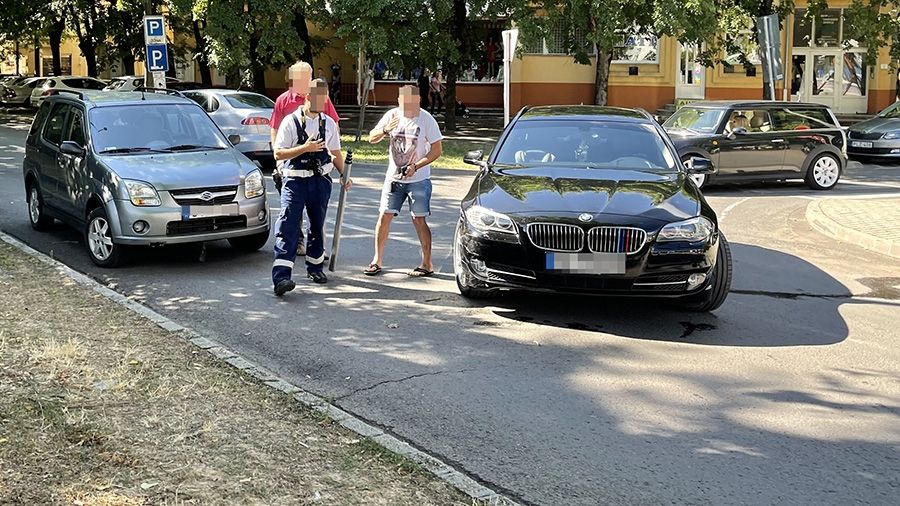BMW hajtott Suzukiba a Jósika utcán