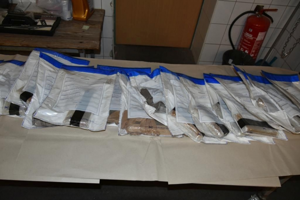 Akár életfogytiglant is kaphat a heroincsempész