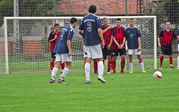 Fut és készül a tavaszi KFC