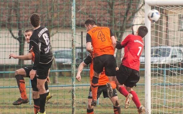 Idegenben nyert a KFC