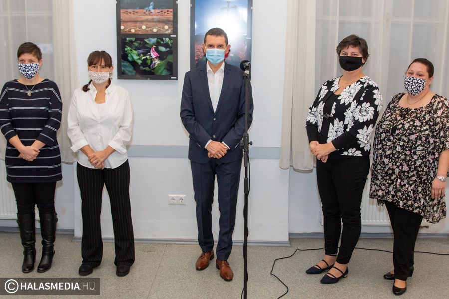 Megnyílt a 4félekép(p)?! (galéria)