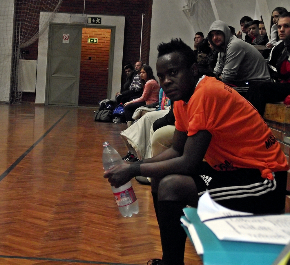 Hetvenháromszor verték a kapusokat