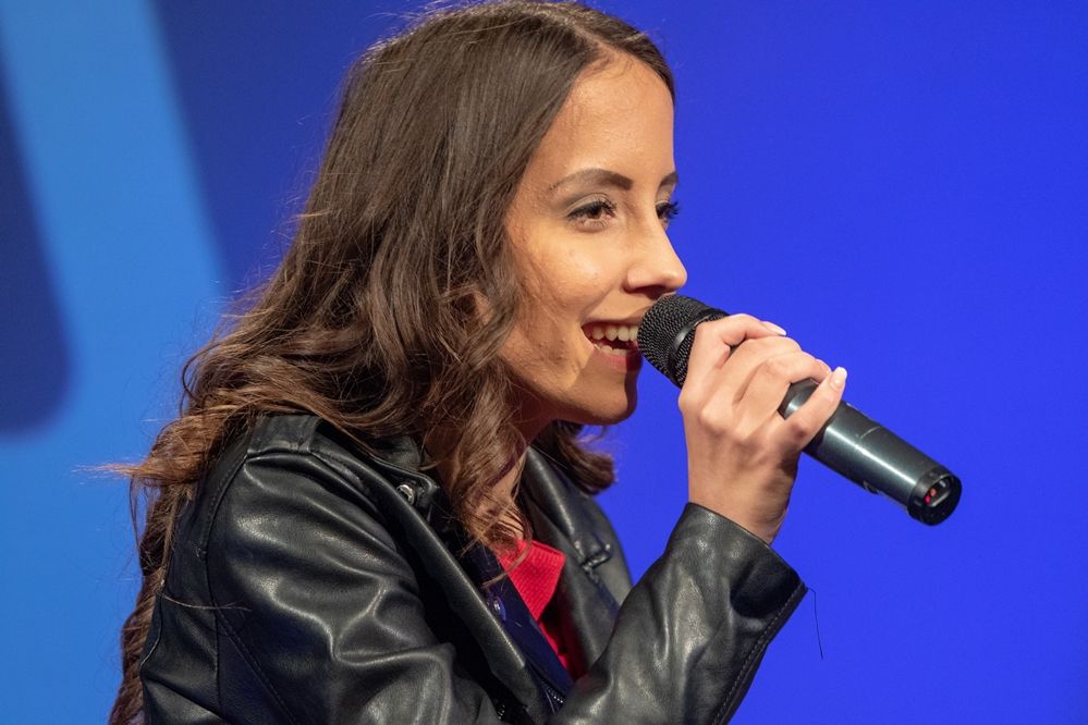 (►) Viola és Szandi is TOP9-es