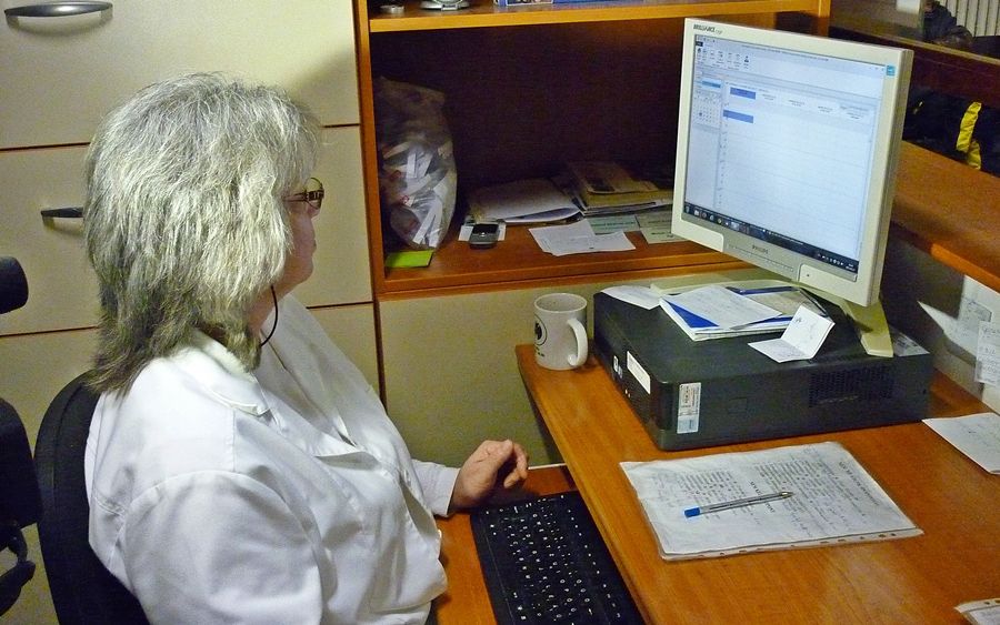 (►) Új kórházi informatika