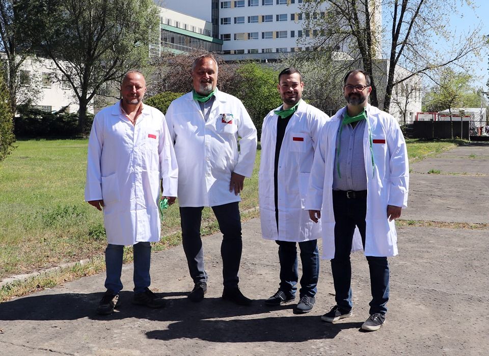 (►) Ismerjék meg az új szülészeket!