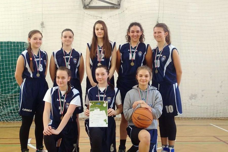 Bronzérmesek a Sziládys Viperák