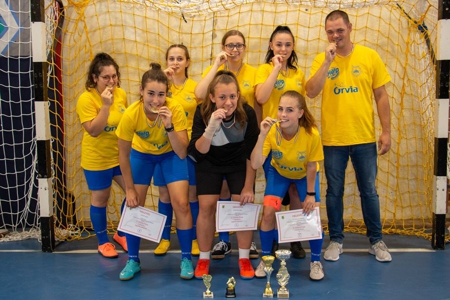 Kötény Kupa: tekós címvédés