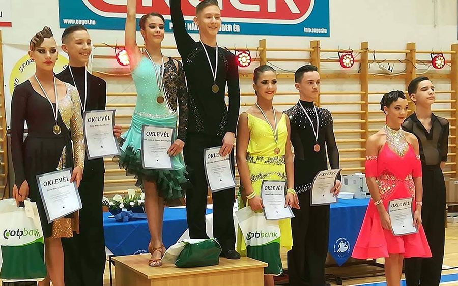 Táncos érmek itthon és külföldön